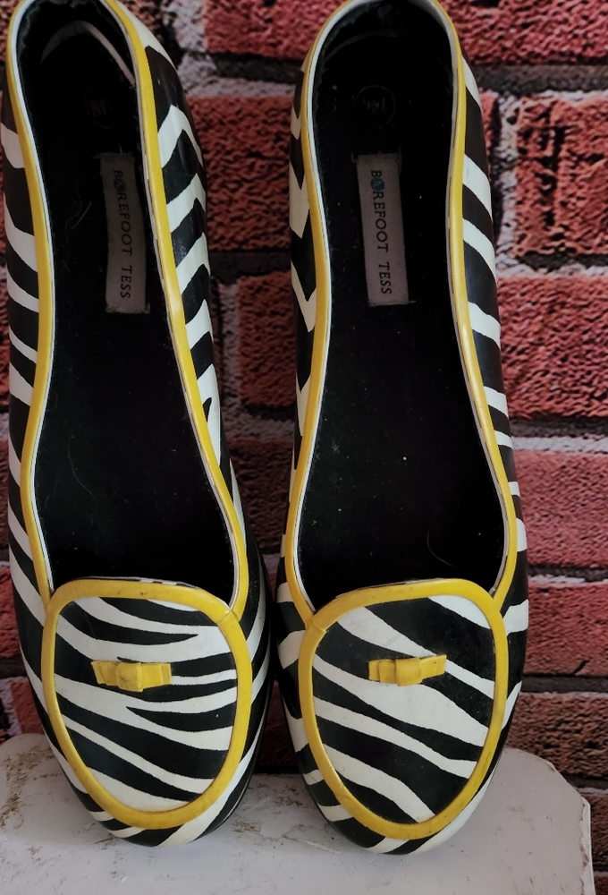 BAREFOOT TESS SHOES